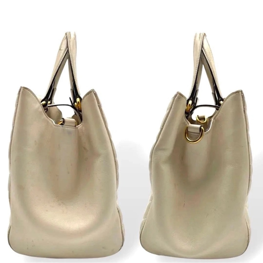 Gucci Cream Satchel with Gold Accents - Picture 4 of 16